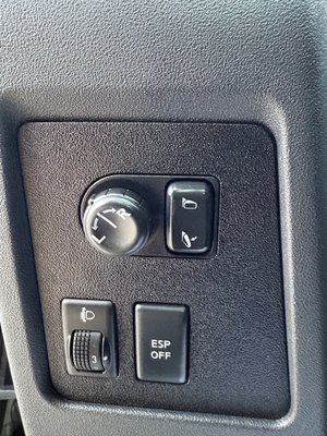 Nissan  Qasqhai +2 2.0 benzina 4x4 7locuri 2009 second hand - imagine 9