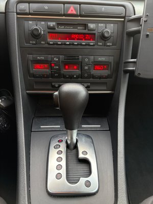 Audi A4 2.0 TDI140cp Cutie Automata 7+1 2006 second hand - imagine 18