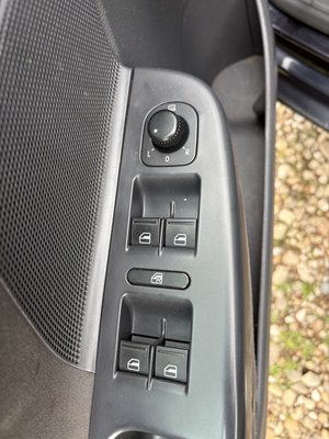Volkswagen  Golf V 1.6 MPI 2008 second hand - imagine 9