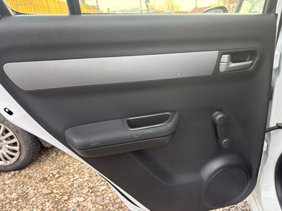 Suzuki Swift 1.3 benzin 2008 second hand - imagine 15