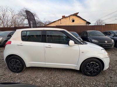 Suzuki Swift 1.3 benzin 2008 second hand - imagine 4