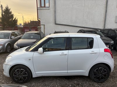 Suzuki Swift 1.3 benzin 2008 second hand - imagine 5