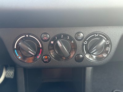 Suzuki Swift 1.3 benzin 2008 second hand - imagine 9