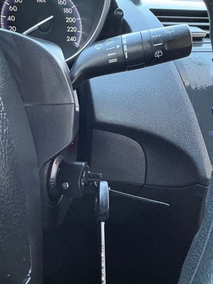 Mazda 3 1.6 benzina Euro5 105cp 2012 second hand - imagine 14