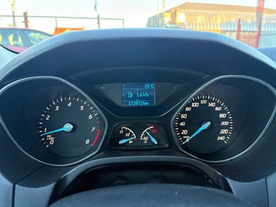 Ford  Focus 1.6 benzină Euro5 2014 second hand - imagine 11