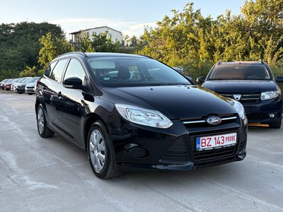 Ford  Focus 1.6 benzină Euro5 2014 second hand - imagine 2